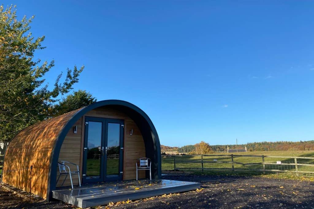 Вілла Glampods Glamping Pod - Meet Highland Cows And Sheep Елгін Екстер'єр фото